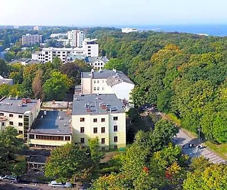 Osrodek Wypoczynkowy Gryf Ii 리조트 코워브제크