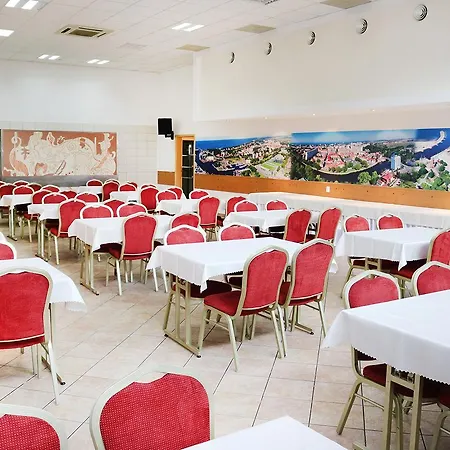 Osrodek Wypoczynkowy Gryf Ii Rezort